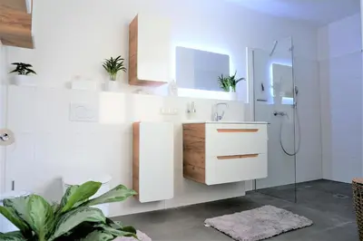 Ein Badezimmer in der Unterkunft Mein Apartment, Stars mit Balkon und Klima für bis zu 4 Personen