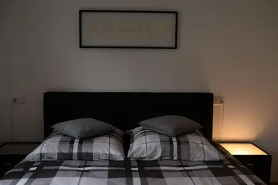 Ein Bett oder Betten in einem Zimmer der Unterkunft Wohnung Nr. 2 - 2,5 Zimmer Obergeschoss Wohnung