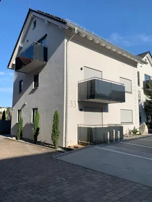 Das Gebäude in dem sich die Ferienwohnung befindet