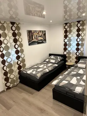 Ein Bett oder Betten in einem Zimmer der Unterkunft KRAICHGAU # 2-ZKD mit EBK, WLAN, Monteurzimmer, SELF-CHECK-IN
