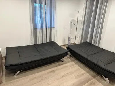 Ein Bett oder Betten in einem Zimmer der Unterkunft KRAICHGAU # 2-ZKD mit EBK, WLAN, Monteurzimmer, SELF-CHECK-IN