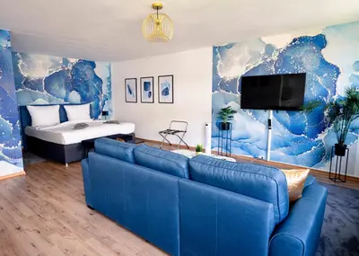 Ein Sitzbereich in der Unterkunft City Loft - 5 Min Rhein-Galerie