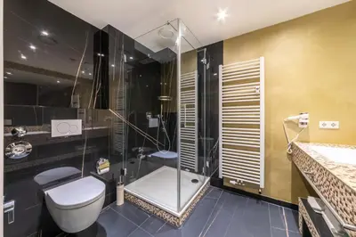 Ein Badezimmer in der Unterkunft PMC Business Apartments