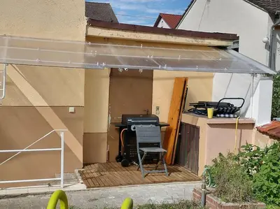 Das Gebäude in dem sich die Ferienwohnung befindet