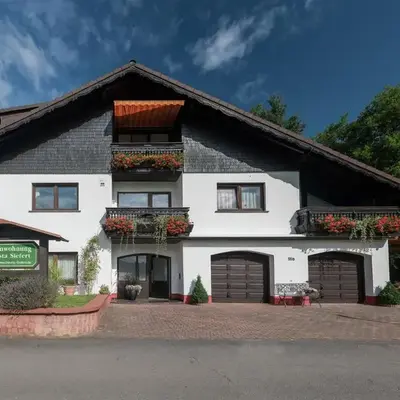 Quaint Apartment in Hüttenthal with Garden