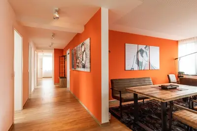Ein Sitzbereich in der Unterkunft NECKARWESTHEIMER Appartement