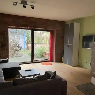 Schöne Wohnung mit Gartennutzung