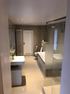 Ein Badezimmer in der Unterkunft Haus Lutherbaum 4 Zimmer