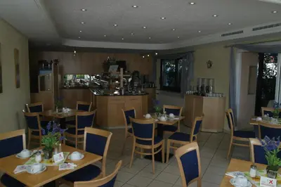 Getränke in der Unterkunft Hotel zur Pfalz