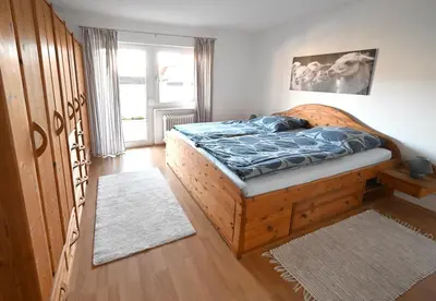 Ein Bett oder Betten in einem Zimmer der Unterkunft Zur angenehmen Gegend
