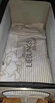 Ein Bett oder Betten in einem Zimmer der Unterkunft Ferienwohnung Pfungstadt