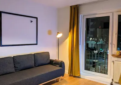 Ein Sitzbereich in der Unterkunft 65qm Altbaucharme mit zwei Balkonen