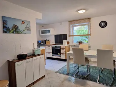 Küche/Küchenzeile in der Unterkunft Schöni´s Zimmer