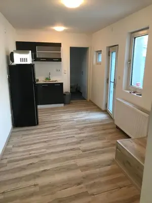 Küche/Küchenzeile in der Unterkunft Rona 2xZimmerwohnung