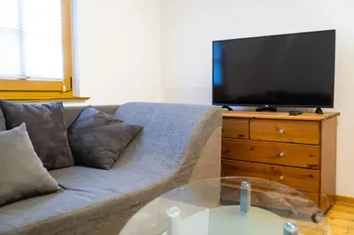 TV/Unterhaltungsangebot in der Unterkunft Kleines Häuschen für Monteure