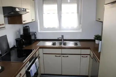 Küche/Küchenzeile in der Unterkunft Ruhiges & schickes 4 Zi-Apartment