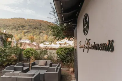 Ein allgemeiner Bergblick oder ein Berglick von der Ferienwohnung aus
