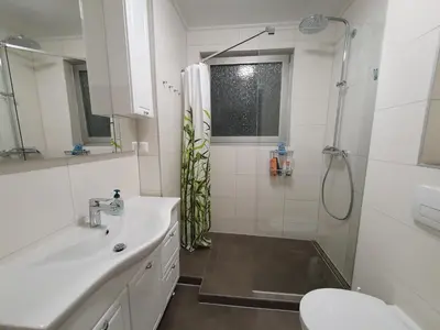 Ein Badezimmer in der Unterkunft Privatzimmer an der Uniklinik Mainz, sehr zentral