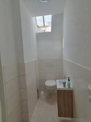 Ein Badezimmer in der Unterkunft Privatzimmer an der Universitätsklinik Mainz. Sehr zentral