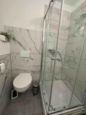 Ein Badezimmer in der Unterkunft GREENSIDE Apartment Work&Travel Nähe Weinheim, HD, MA