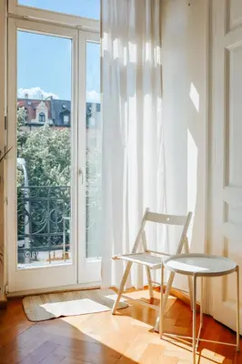 Ein Balkon oder eine Terrasse in der Unterkunft namastay! Exklusiver Altbau in Bestlage - 3BR