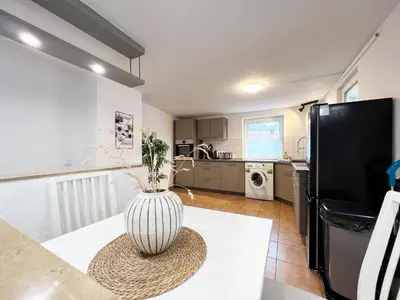 Küche/Küchenzeile in der Unterkunft Modern Ruhig 6 Gäste 110m2 Wlan