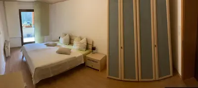 Ein Bett oder Betten in einem Zimmer der Unterkunft Ferienwohnung am Schloss