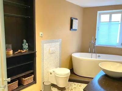 Ein Badezimmer in der Unterkunft Fachwerkhaus mit Sauna & Kamin in St Martin