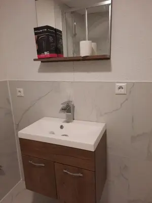 Ein Badezimmer in der Unterkunft Komfortable Wohnung in Happenbach