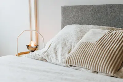 Ein Bett oder Betten in einem Zimmer der Unterkunft namastay! Stilvoll Wohnen in Bestlage Mannheims - 3BR