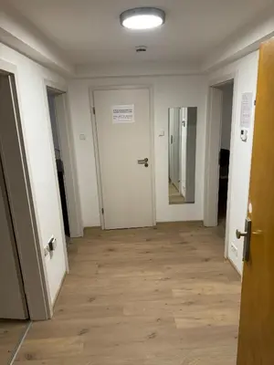 Grundriss der Unterkunft 5-room apartment (120 sqm) with 2 bathrooms, 2 kitchens, bar area & balcony directly in the city centre