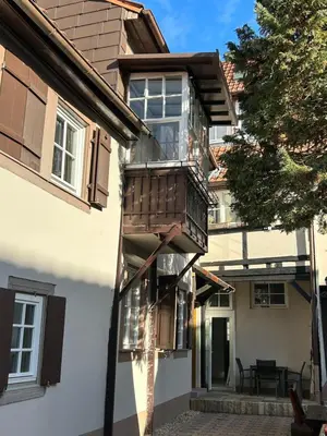 Das Gebäude in dem sich die Ferienwohnung befindet