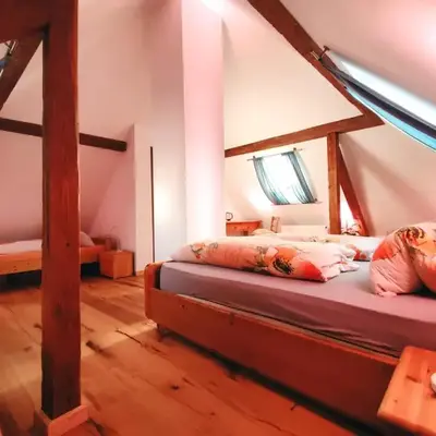 Charmantes Turmzimmer