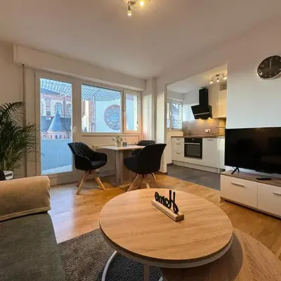 Zentrales 2-Zi Apartment by Rabe - Historische Kirche