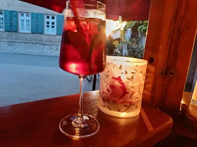 Getränke in der Unterkunft Weingut Weinstube Weinhotel Wolf