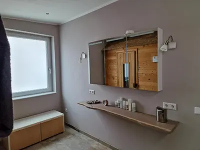 Ein Badezimmer in der Unterkunft Wohnung mit Sauna, Garten & Schwimmteich