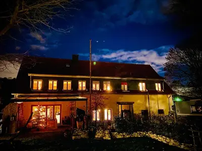 Das Gebäude in dem sich die Ferienwohnung befindet