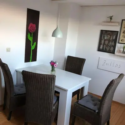 Ein Sitzbereich in der Unterkunft Ferienwohnung Zeitlos