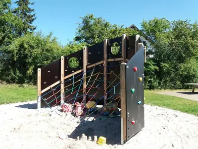 Ein Kinderspielbereich in der Unterkunft Ferienhaus Scout Paradiesecke 179