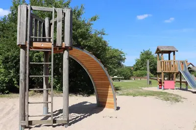 Ein Kinderspielbereich in der Unterkunft Ferienhaus Winnetou Im Abendrot 127