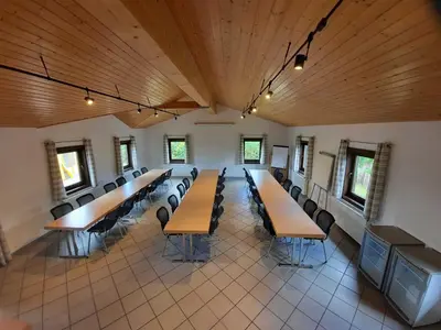 Der Geschäftsbereich oder Konferenzraum in der Unterkunft Ferienhaus Winnetou Sonnenkreisel 145