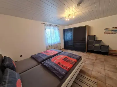 Ein Sitzbereich in der Unterkunft 4-Zimmer Wohnung in Mannheim