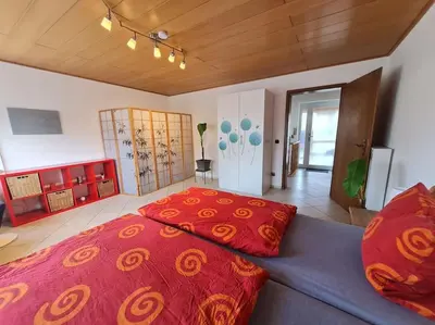 Ein Bett oder Betten in einem Zimmer der Unterkunft 4-Zimmer Wohnung in Mannheim