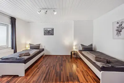 Ein Bett oder Betten in einem Zimmer der Unterkunft DA01 Monteurswohnung in Dieburg!