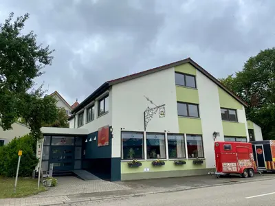 Das Gebäude in dem sich die Ferienwohnung befindet