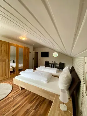 Ein Bett oder Betten in einem Zimmer der Unterkunft Gemminger Gasthaus