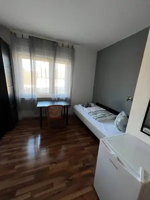 Ein Bett oder Betten in einem Zimmer der Unterkunft Bew Monteurzimmer - Waldbronn