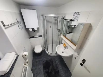 Ein Badezimmer in der Unterkunft Ferienwohnung Blumenstiel