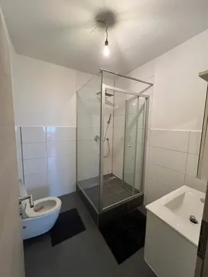 Ein Badezimmer in der Unterkunft City Unterkunft 2