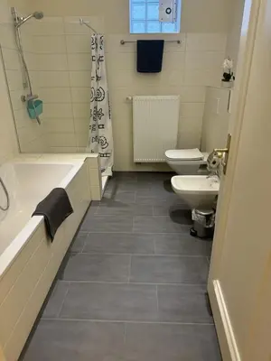 Ein Badezimmer in der Unterkunft Ferienwohnung Zum Backenzahn